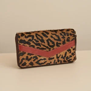 SAD0514_01_Mesen-Sadie-Chevron-Large-Wallet-Leopard-Print